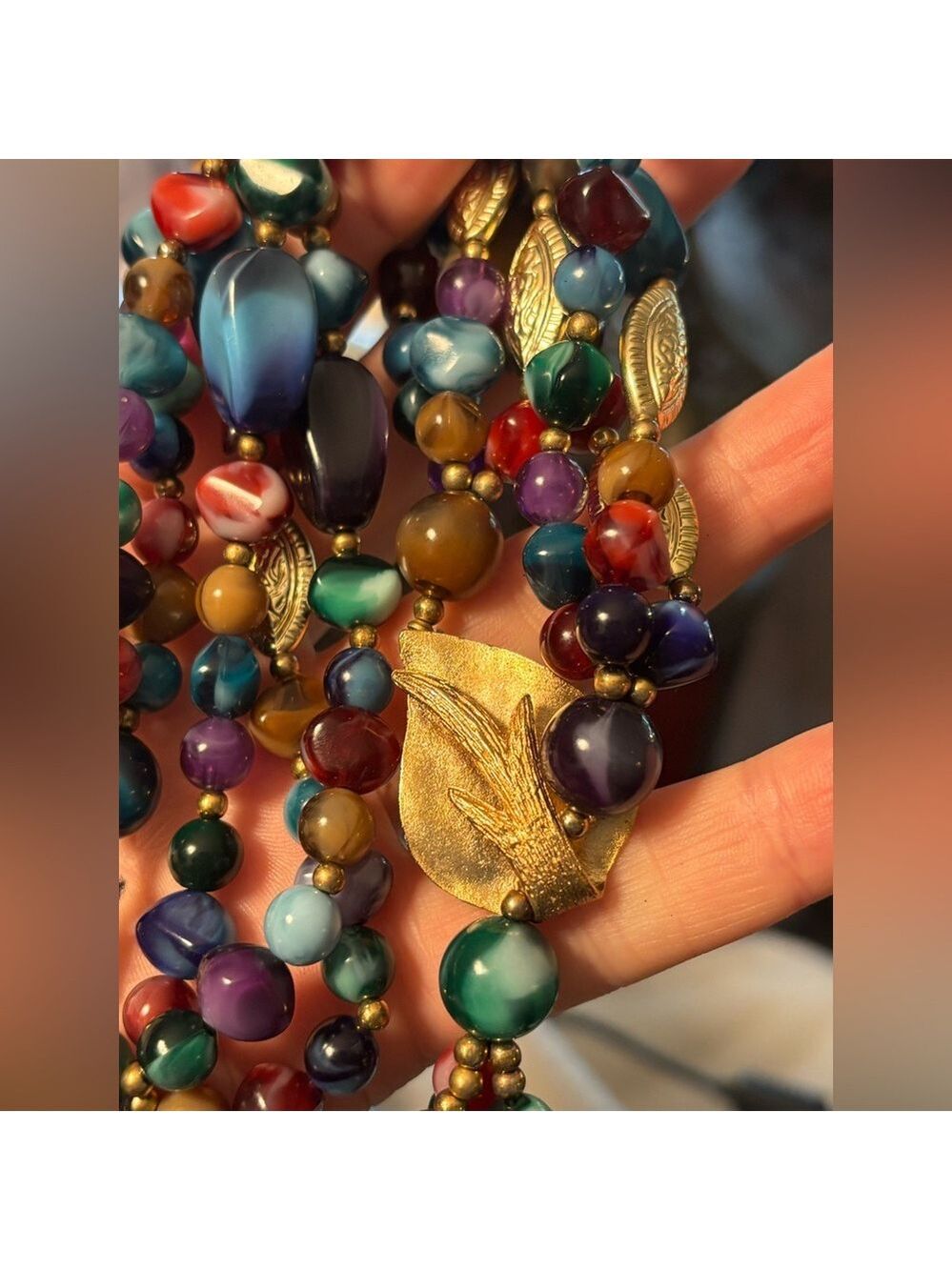 VINTAGE Genuine Lucite Statement Necklace • Gold Leaf Drop • Colorful Boho Luxe - Picture 15 of 16